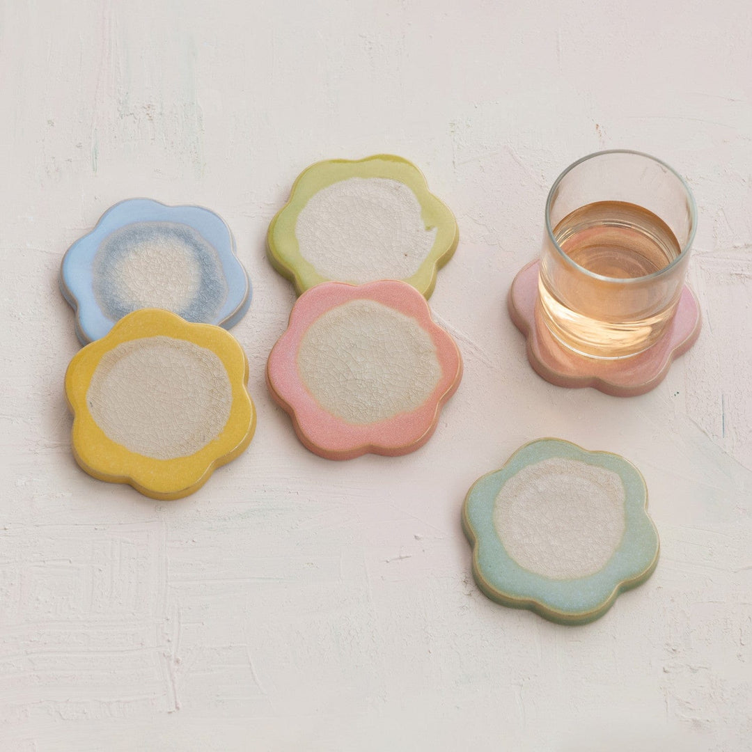 Creative Coop Home Stoneware Flower Shaped Trivet, Reactive Crackle Glaze