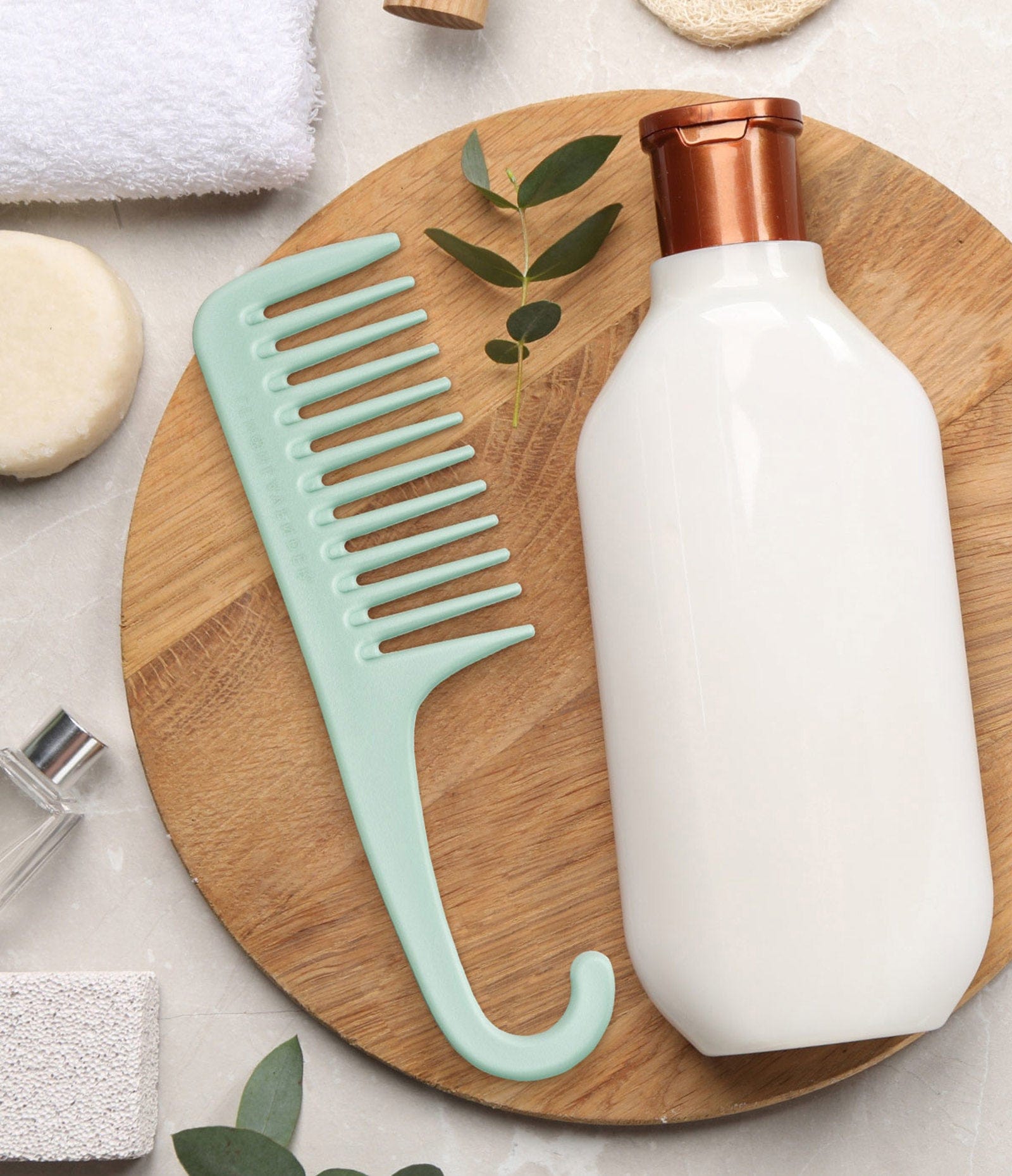dm-merchandising-accessory-knot-today-detangling-shower-comb-34791164838084.jpg?v\u003d1691899454\u0026width\u003d1080