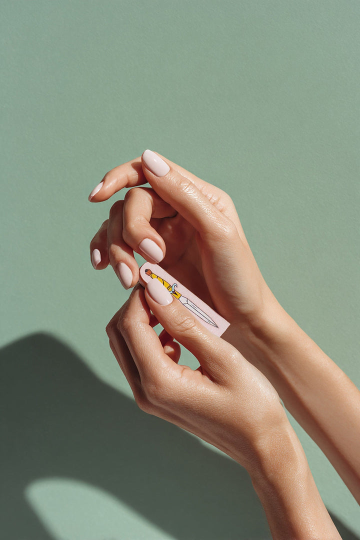 DM Merchandising Gifts On A Tear Matchbook Nail Files