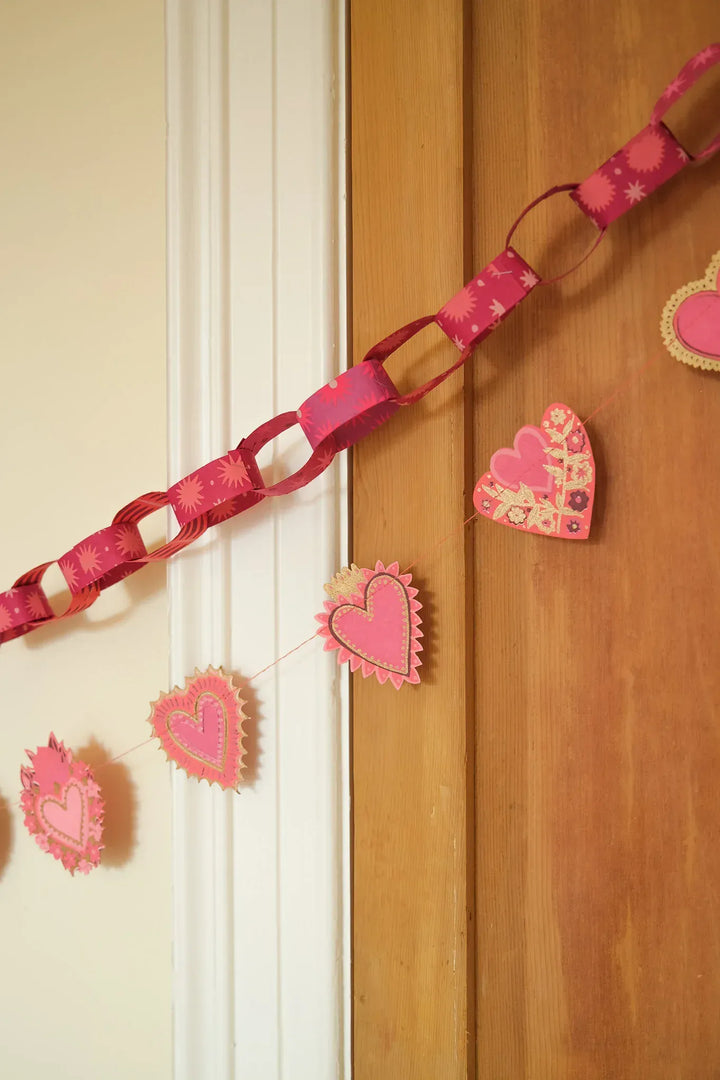 East End Press Party Sweet Hearts Sewn Garland