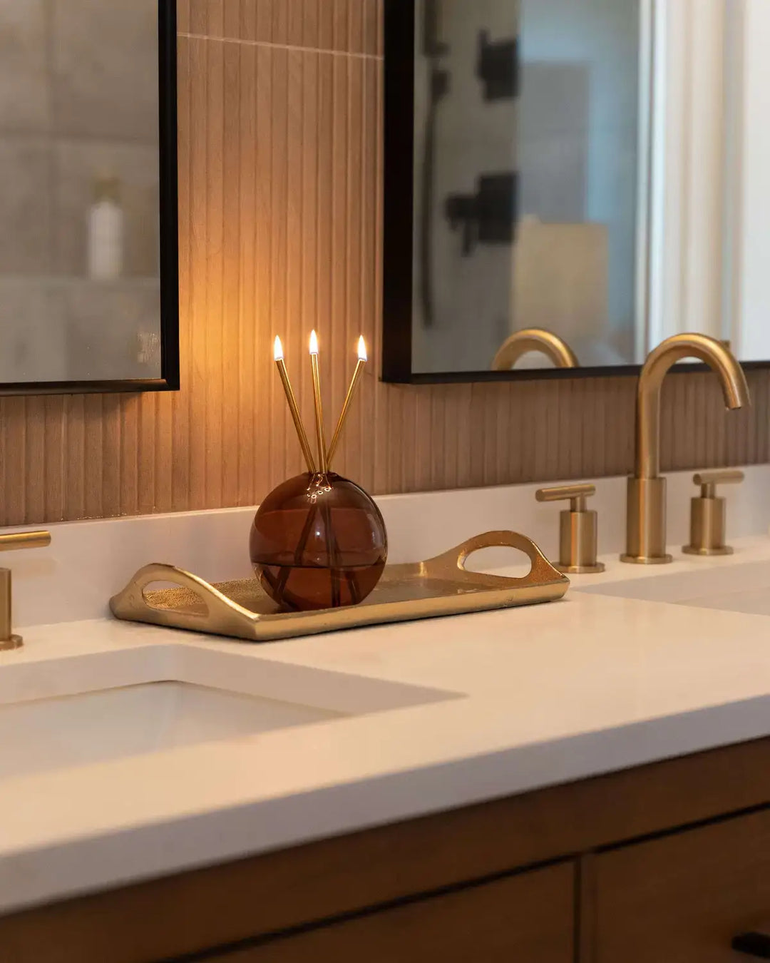 Everlasting Candle Co. Gifts Neva Vase, Prairie Dust