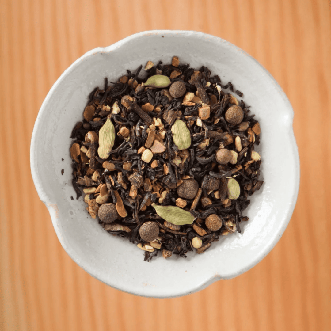 Flying Bird Botanicals Gifts Cedarwood Chai – 6 Tea Bag Tin