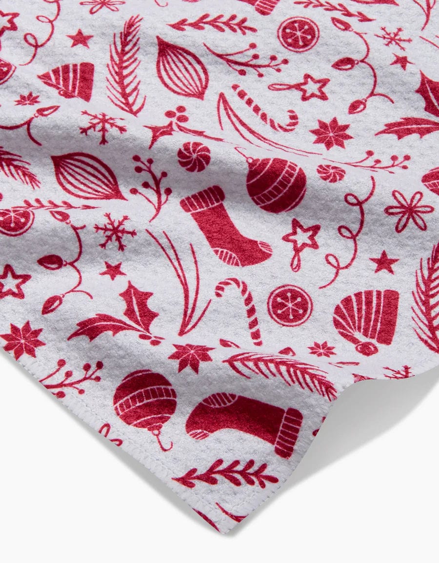 Geometry Bar Towel Classic Christmas Icons Red Bar Towel