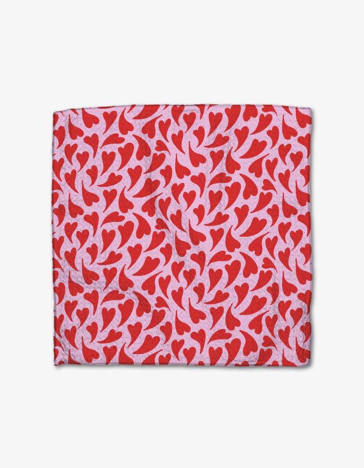 https://paper-luxe.com/cdn/shop/files/geometry-kitchen-towels-swooning-hearts-dishcloth-set-35671677403332.webp?v=1703918235&width=1000