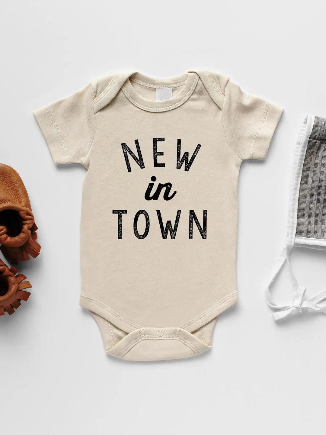 Gladfolk Bodysuit New in Town Baby Bodysuit | Cream