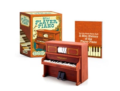 Hachette Gifts Mini Player Piano: With Sound &amp; Moving Keys!