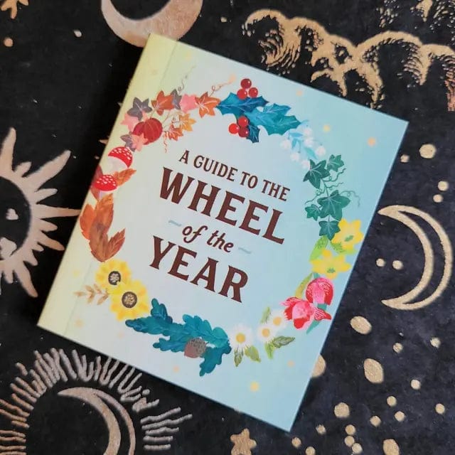 Hachette Mini kIts Mini Wooden Wheel of the Year