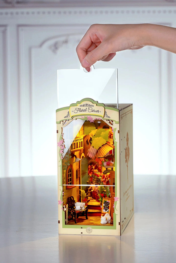 Hands Craft Gifts Floral Corner w/ Dust Cover | Hands Craft