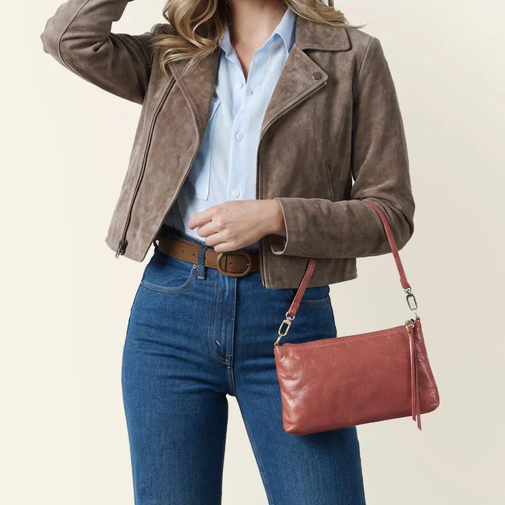 Hobo Fashion Darcy Crossbody - Polished Leather | Rosewood