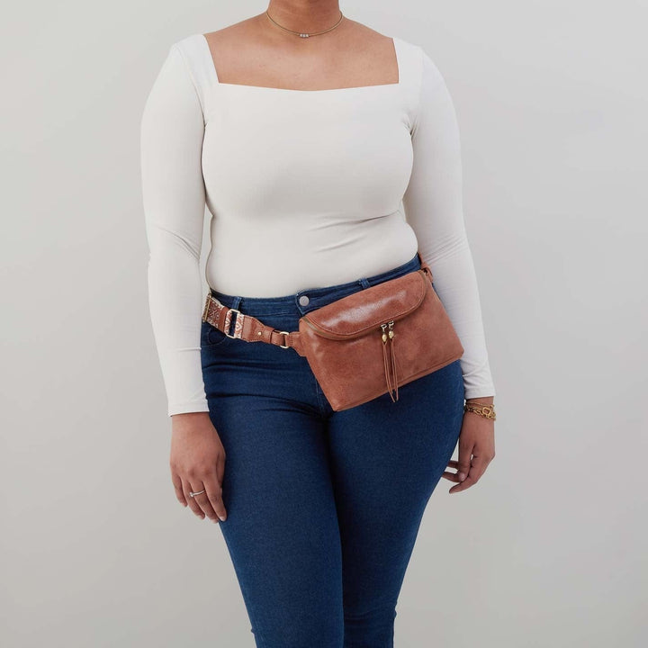 Hobo Fashion Fern Large Belt Bag - Buffed Leather | Burnished Saddle
