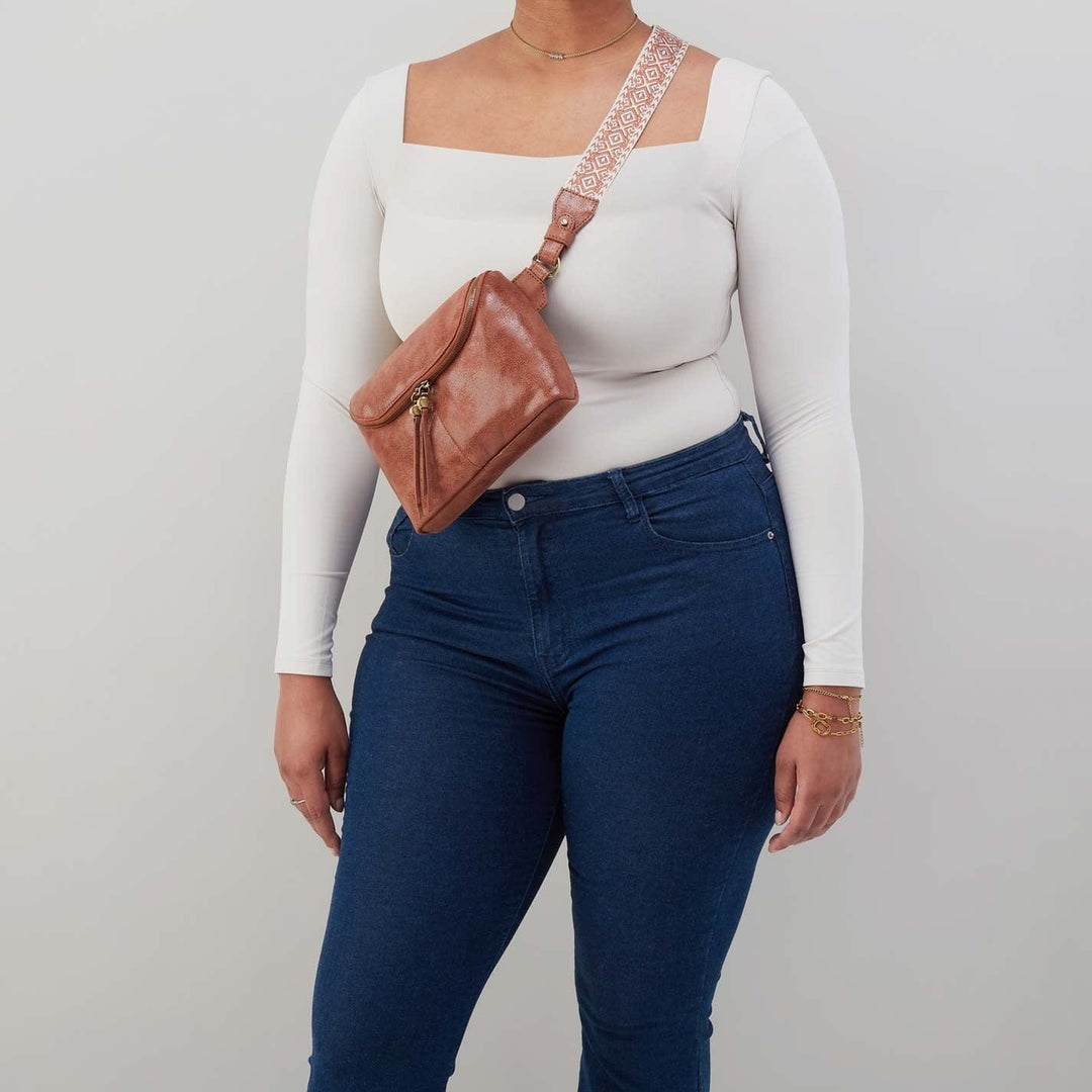 Hobo Fashion Fern Large Belt Bag - Buffed Leather | Burnished Saddle