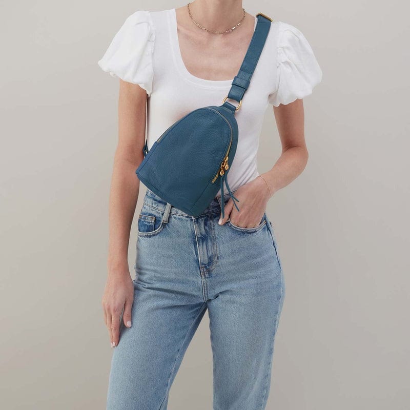 Hobo Fashion Fern Sling - Pebbled Leather | Peacock Feather