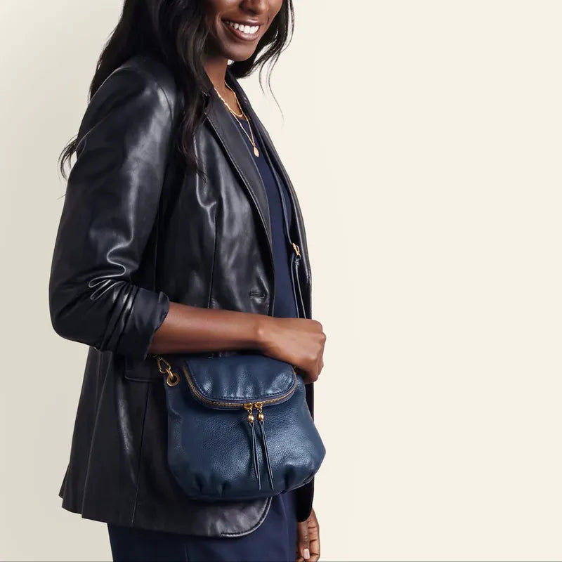 Hobo Fashion Fern Zip-Flap Crossbody - Pebbled Leather | Ink Navy