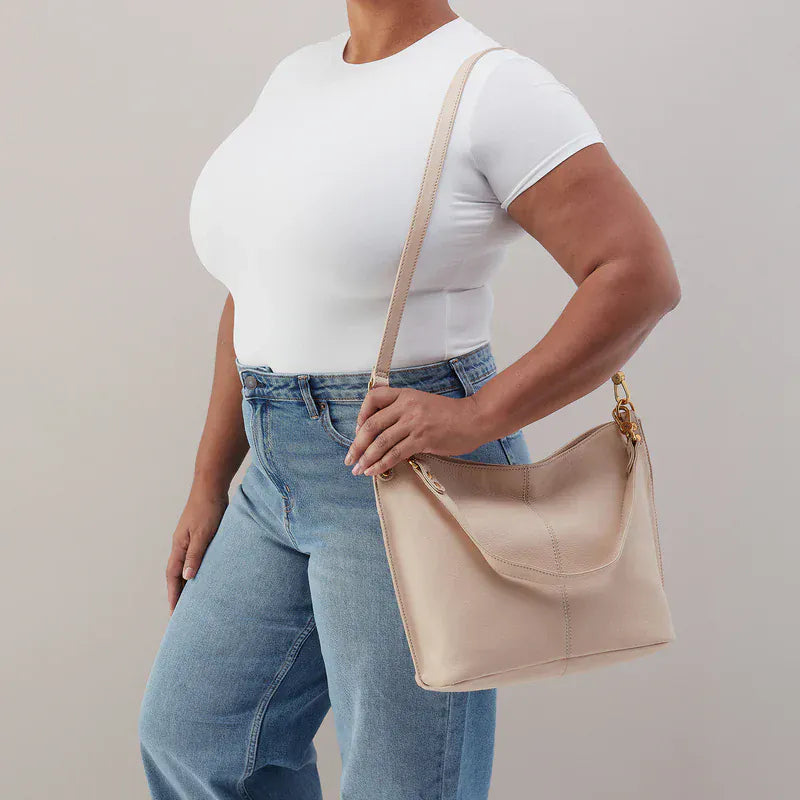 Hobo Fashion Pier Shoulder Bag - Pebbled Leather | Stonewash