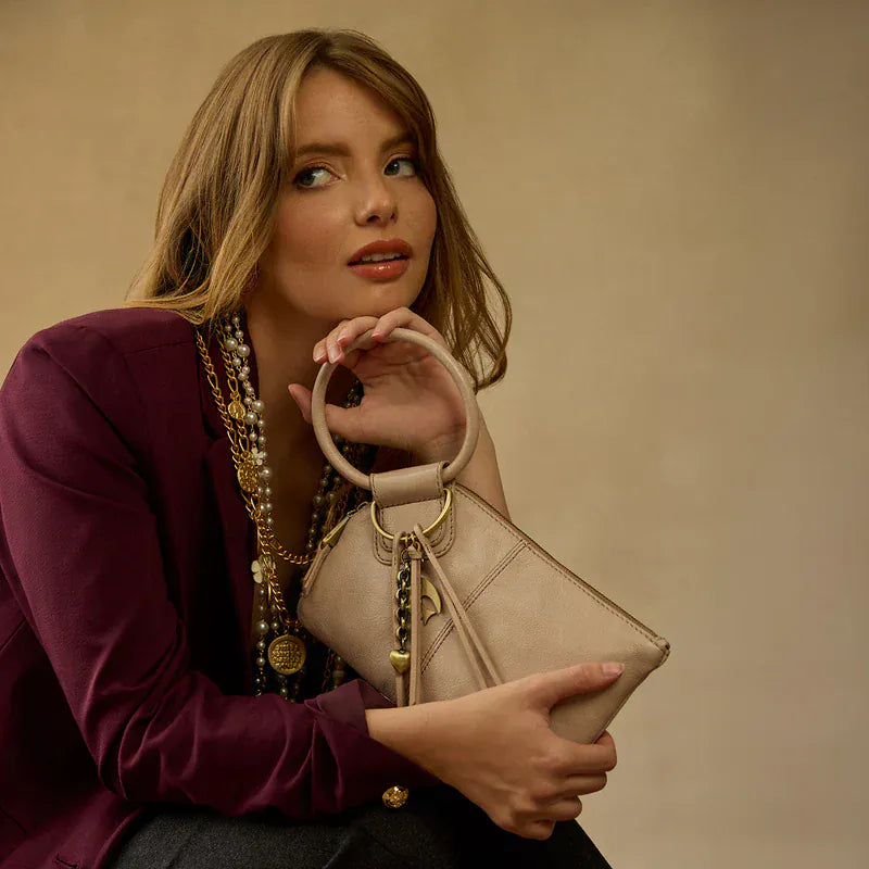 Hobo Fashion Sable Wristlet - Aniline Gloss Leather | Stone Gloss