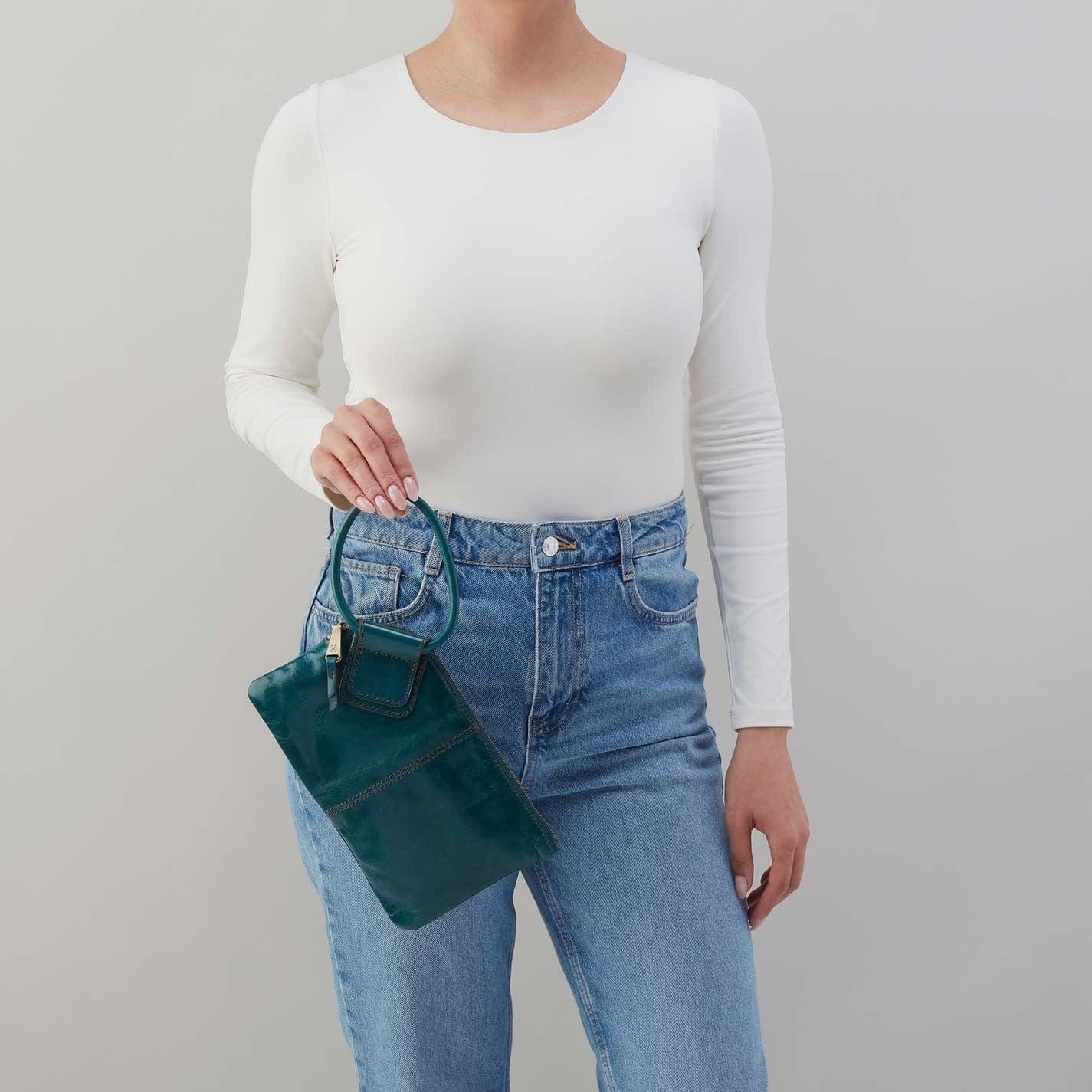 Hobo Fashion Sable Wristlet - Polished Leather | Wild Bluegrass