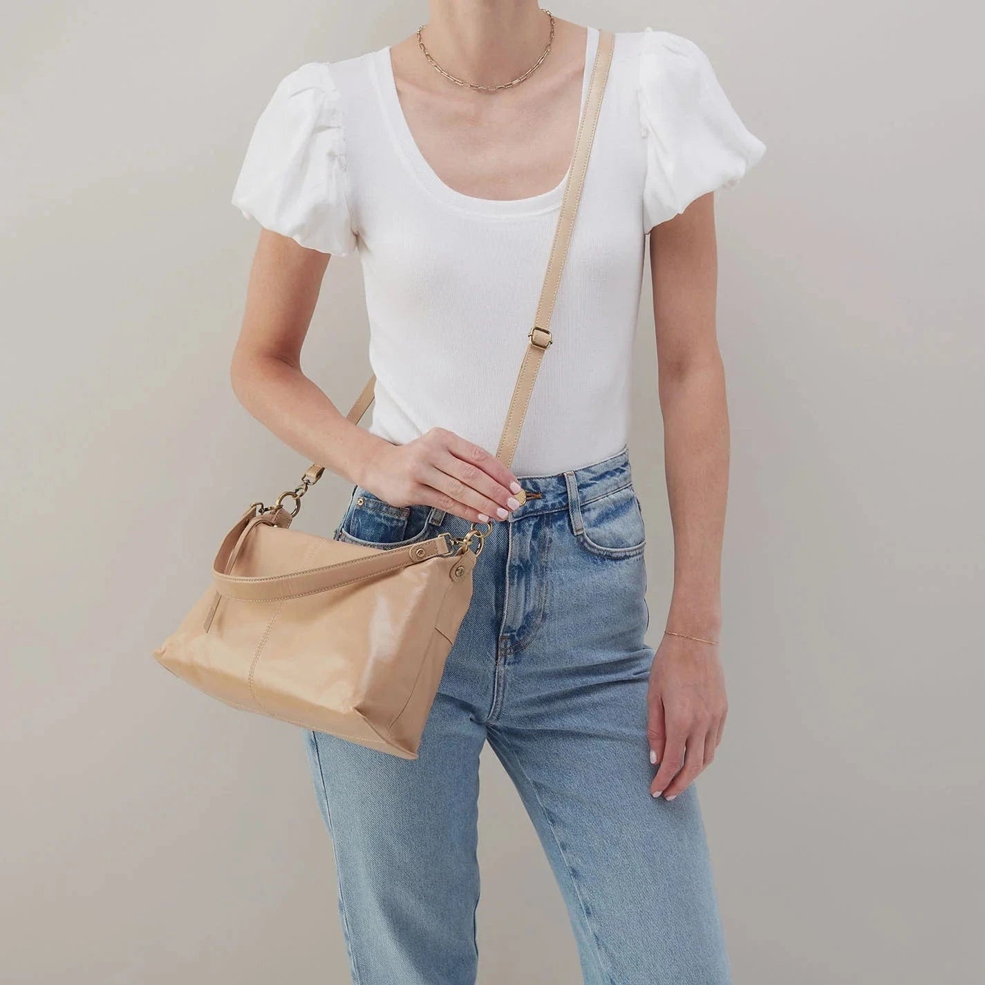 Hobo Handbags, Wallets & Cases Avon Shoulder - Sand