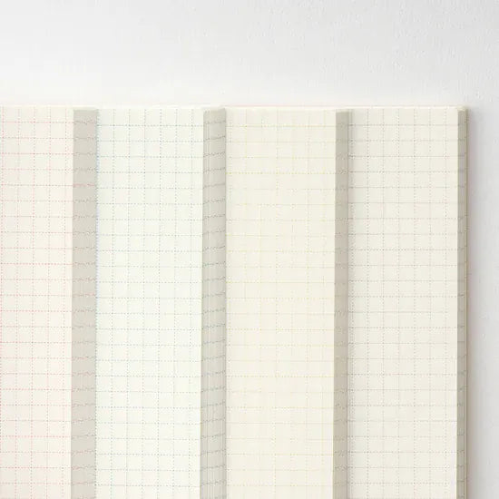 Hobonichi Paper Hobonichi 2027 | Tomitaro Makino: Graph Notebook - Yamazakura