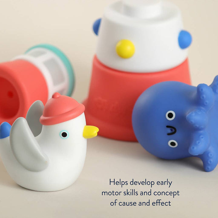 Itzy Ritzy Baby Itzy Stack & Squirt™ Bath + Water Toy