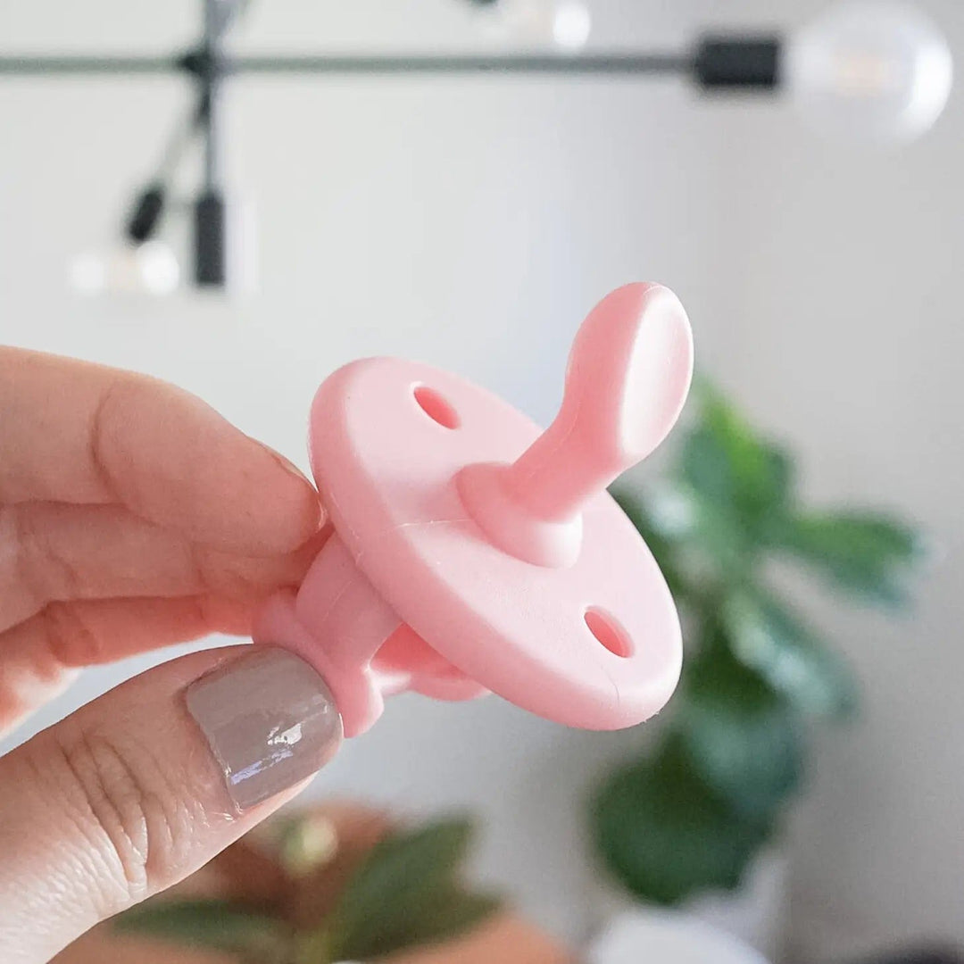 Itzy Ritzy Pacifier Sweetie Soother™ Pink Orthodontic Pacifiers
