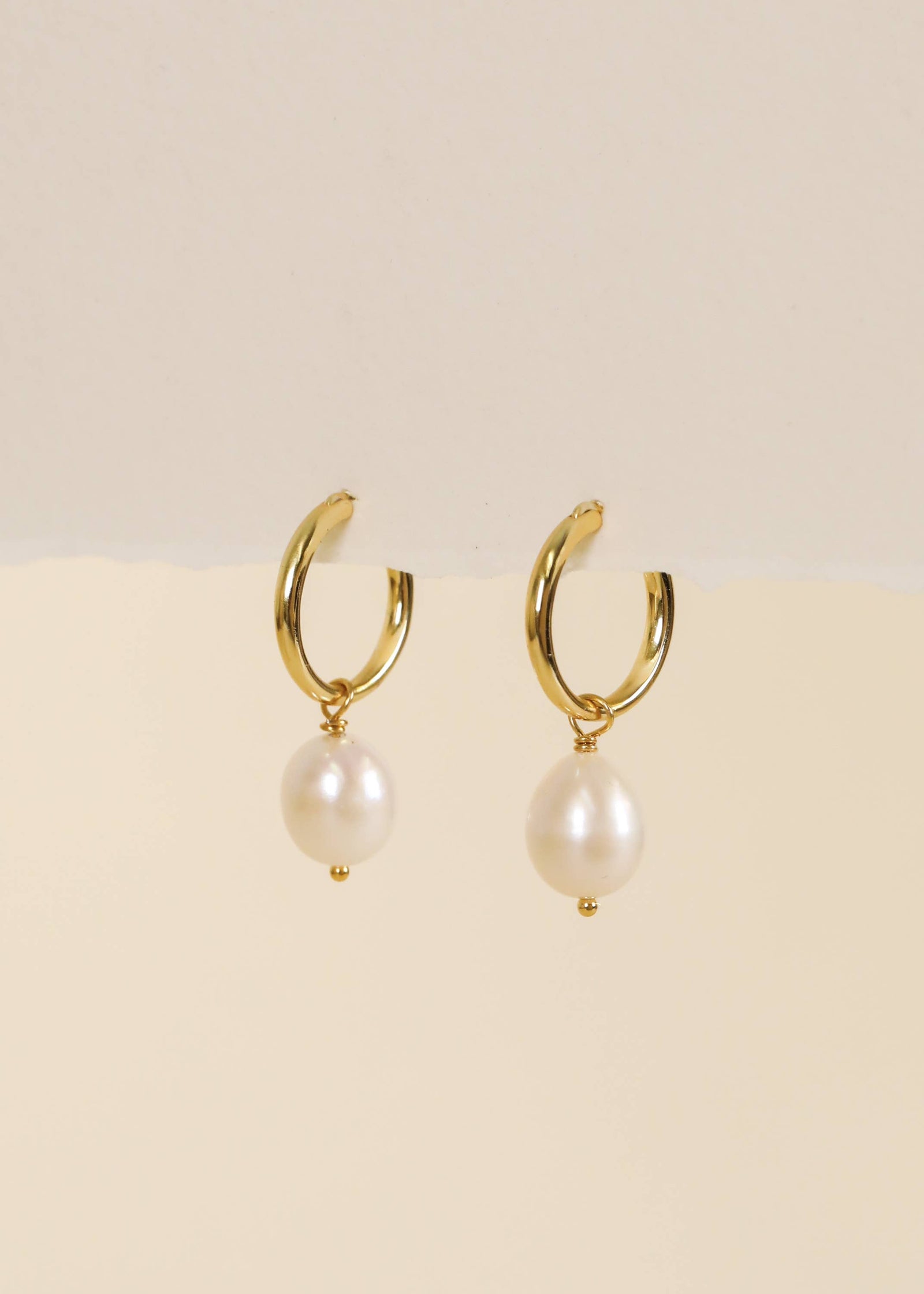JaxKelly Earrings Pearl Drop - Gold Earrings