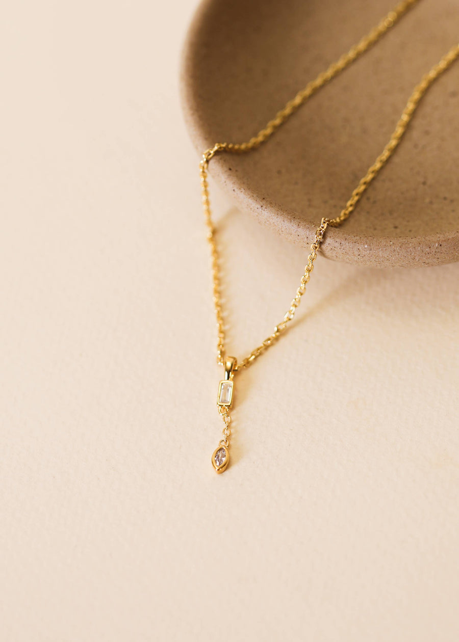 JaxKelly Fashion Chain Drop Charm Necklace - 18k Gold Plating