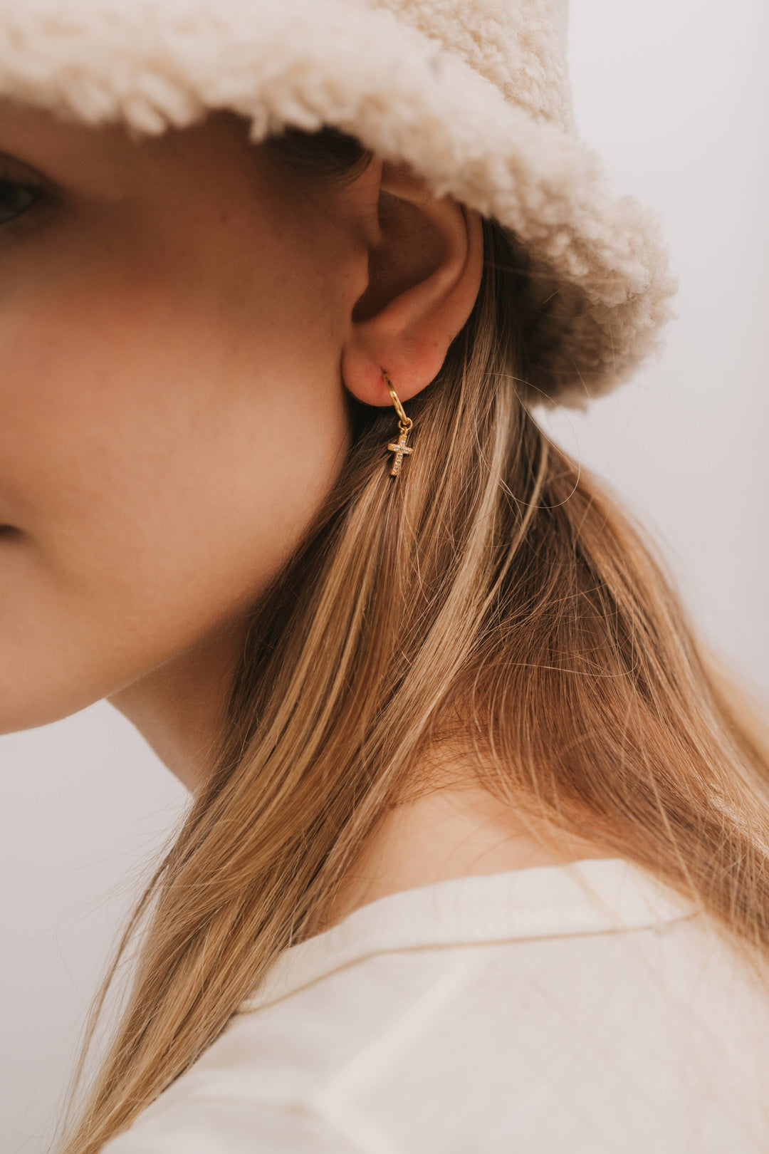 JaxKelly Fashion Gold Hoop - Cross - Gold Earrings