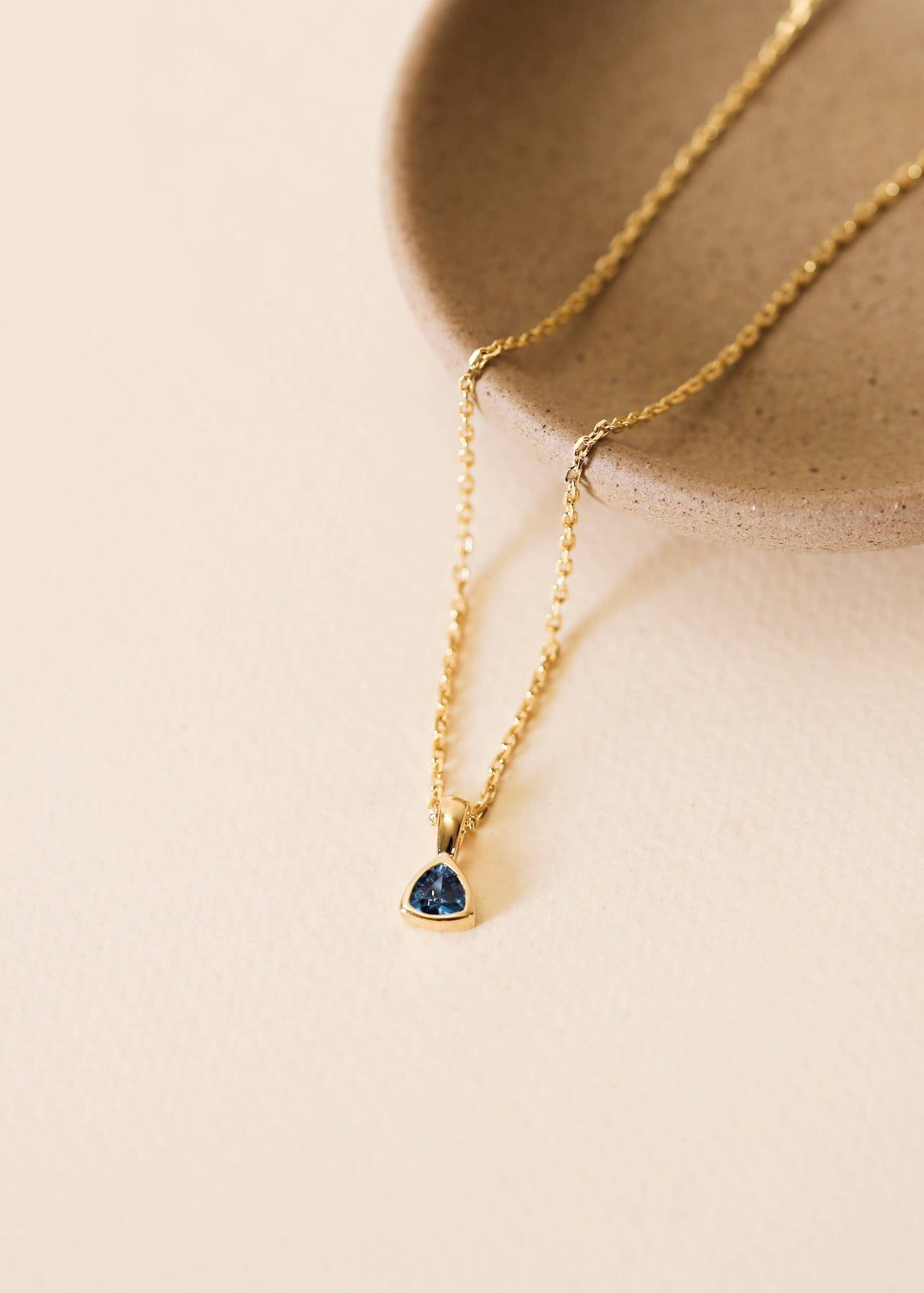 JaxKelly Fashion Rounded Corner Triangle Pendant Gold Necklace - Blue