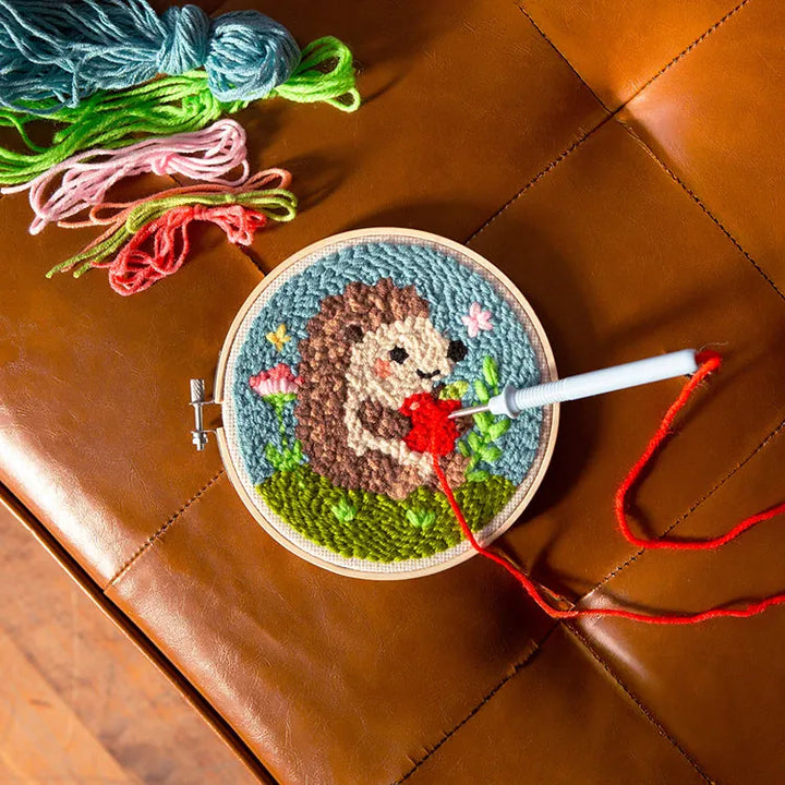 Kikkerland Gifts Hedgehog Punch Needle