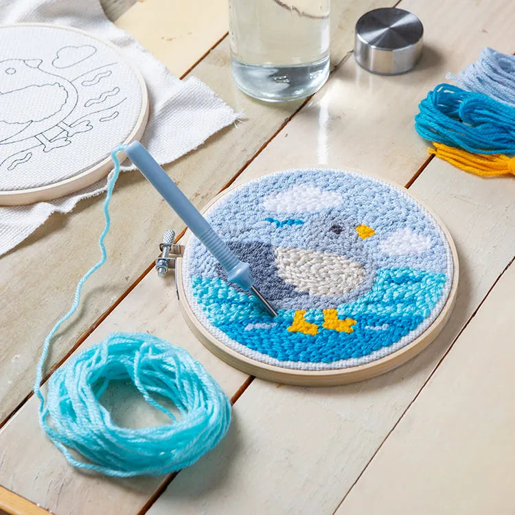 Kikkerland Gifts Pigeon Punch Needle