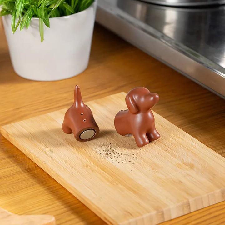 Kikkerland Home Salt and Pupper Shakers