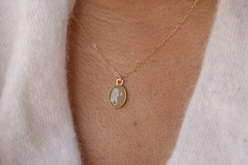 Lace & Pearls Jewelry Fashion Oval Baby's Breath Flower Necklace - Beige