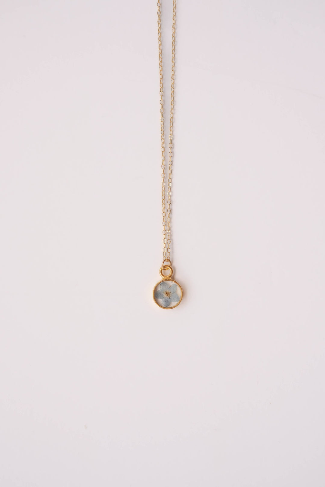 Lace & Pearls Jewelry Fashion Round Forget Me Not Necklace - Blue