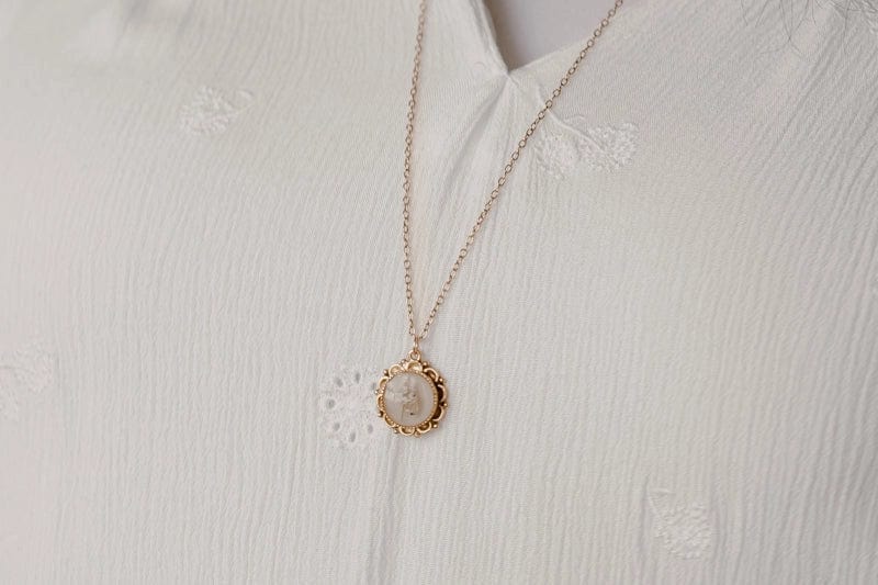 Lace & Pearls Necklace Pressed Flower Long Circle Pendant Necklace