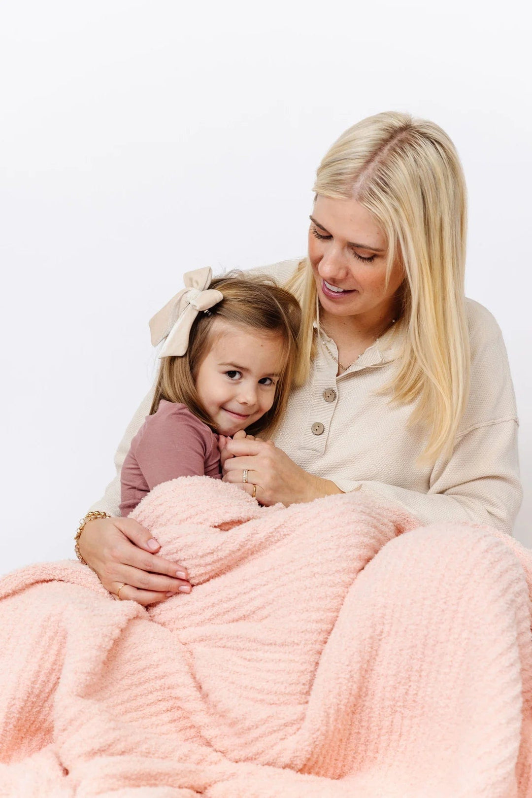 Lou Lou & Company Blanket Chenille Blanket - Blush Pink