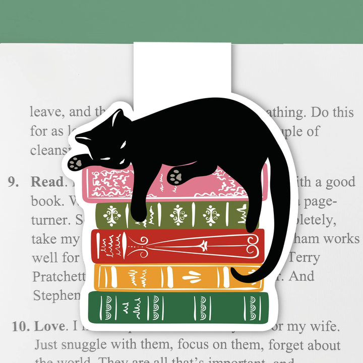 Lucy Loves Paper Bookmark Magnetic Bookmark | Cat & Books