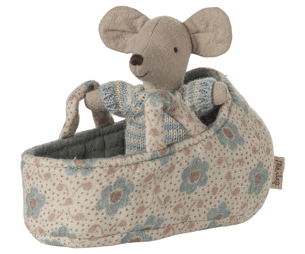Maileg Dollhouse Baby mouse in carry cot - Blue | Maileg