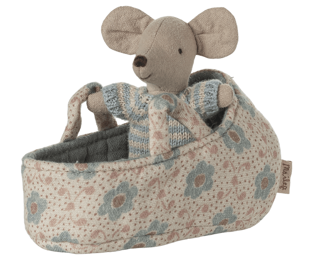 Maileg Dollhouse Baby mouse in carry cot - Blue | Maileg