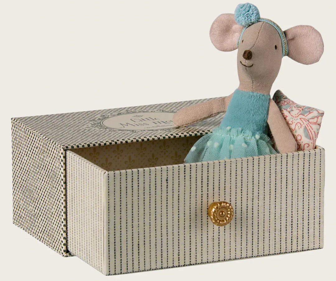 Maileg Dollhouse Dance Mouse in Daybed, Little Sister - Blue | Maileg