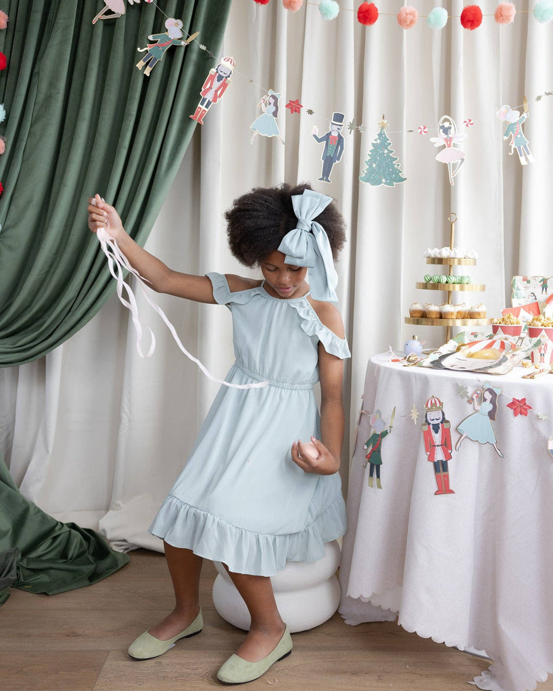 My Mind’s Eye Holiday Nutcracker Surprise Balls