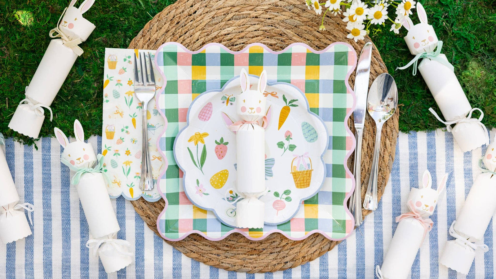 My Mind’s Eye Party Bunny Crackers