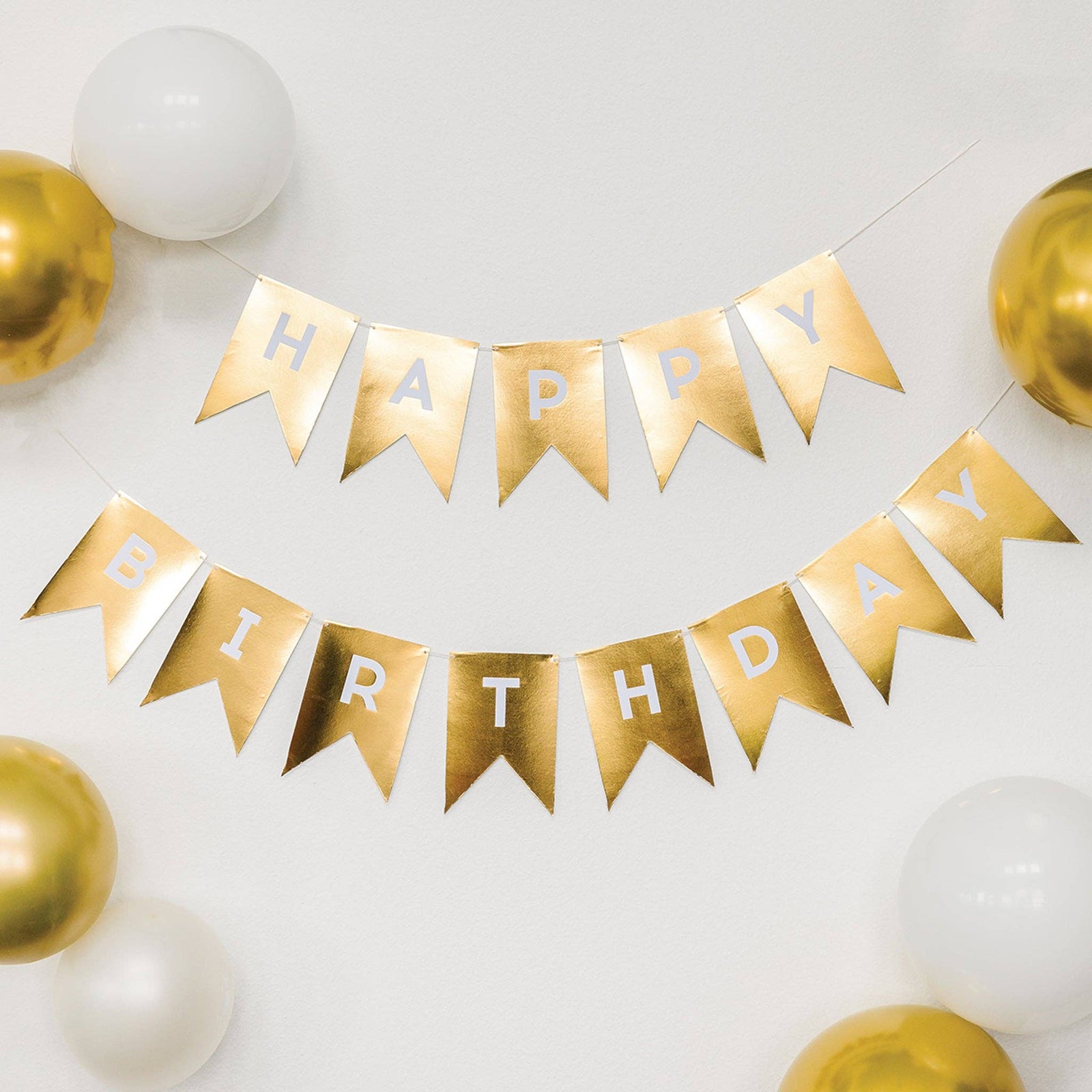 My Mind’s Eye Party Gold Foil "HAPPY BIRTHDAY" Word Banner