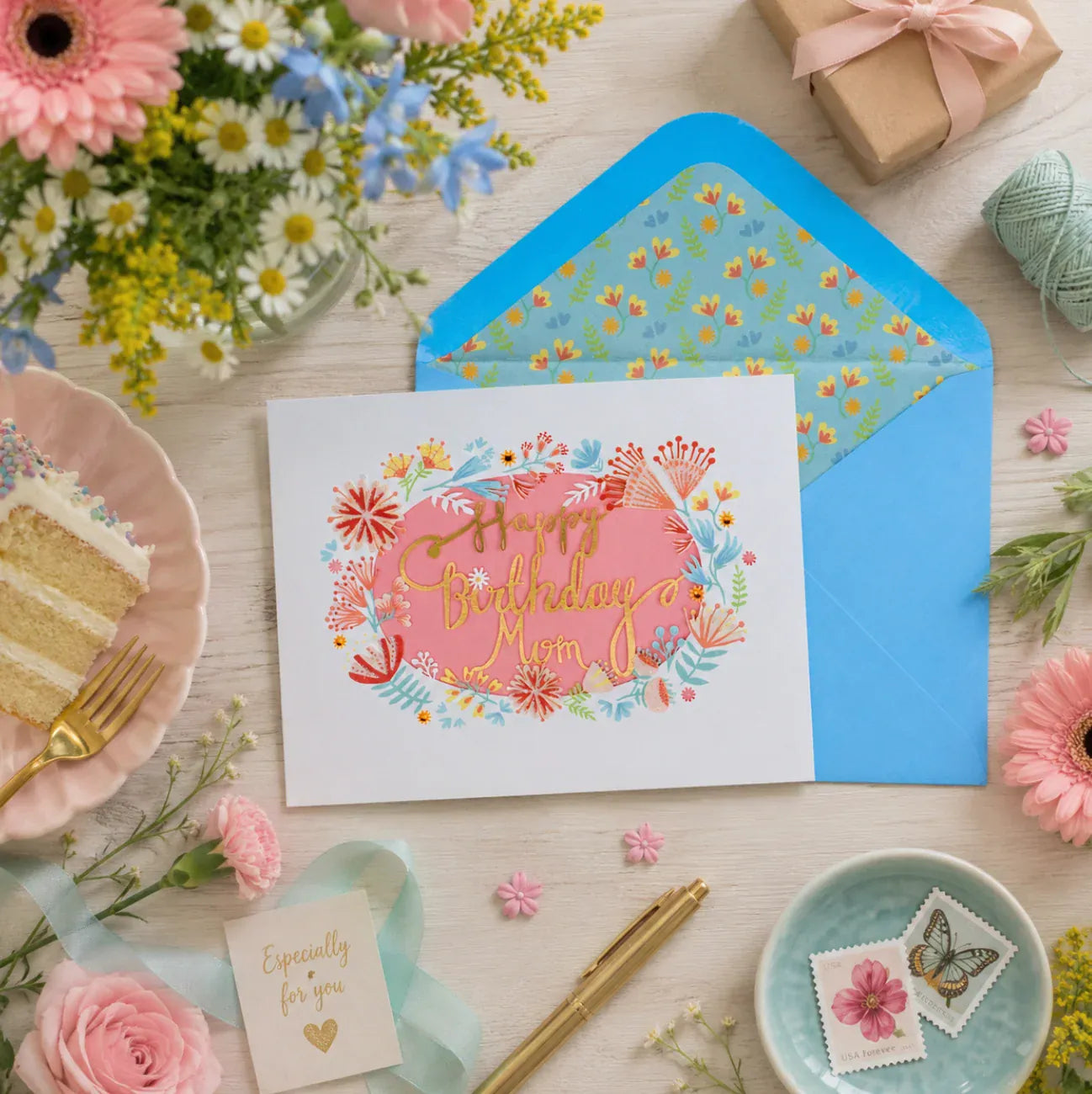 Niquea.D Cards Laser Cut Floral Mom Birthday Card