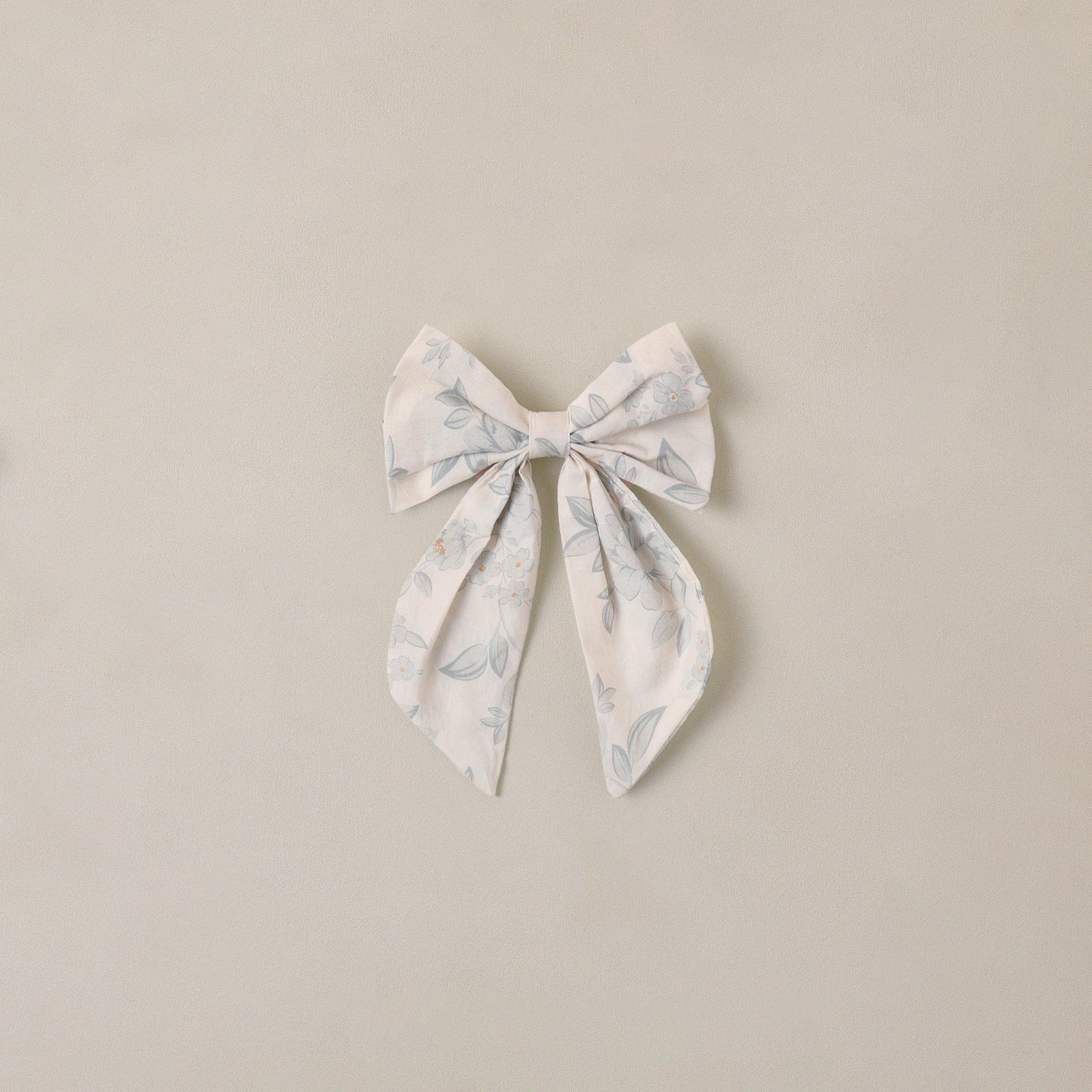 Noralee Everly Bow | Mist English Rose