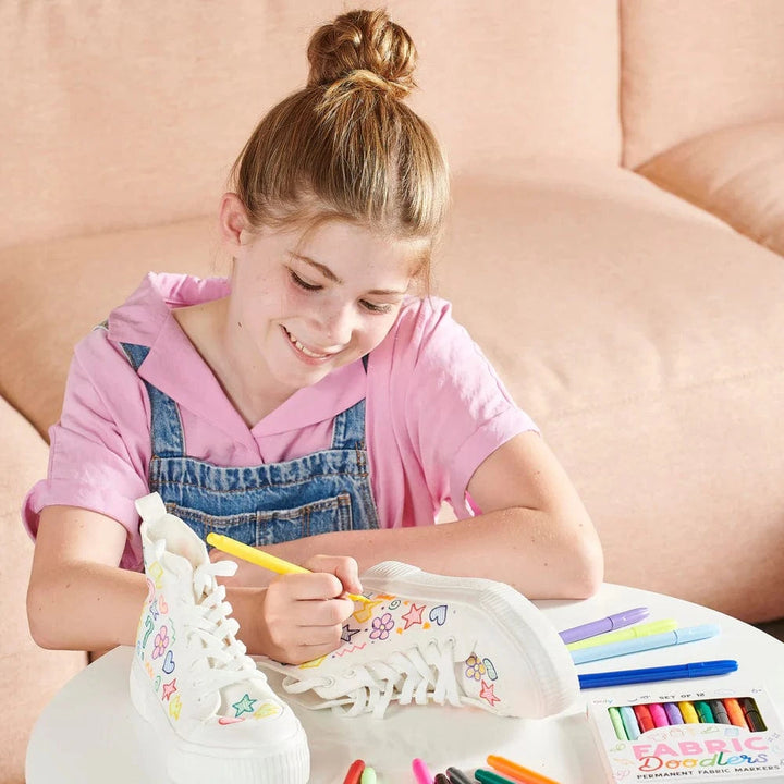 OOLY Paper Fabric Doodlers Markers - Set of 12