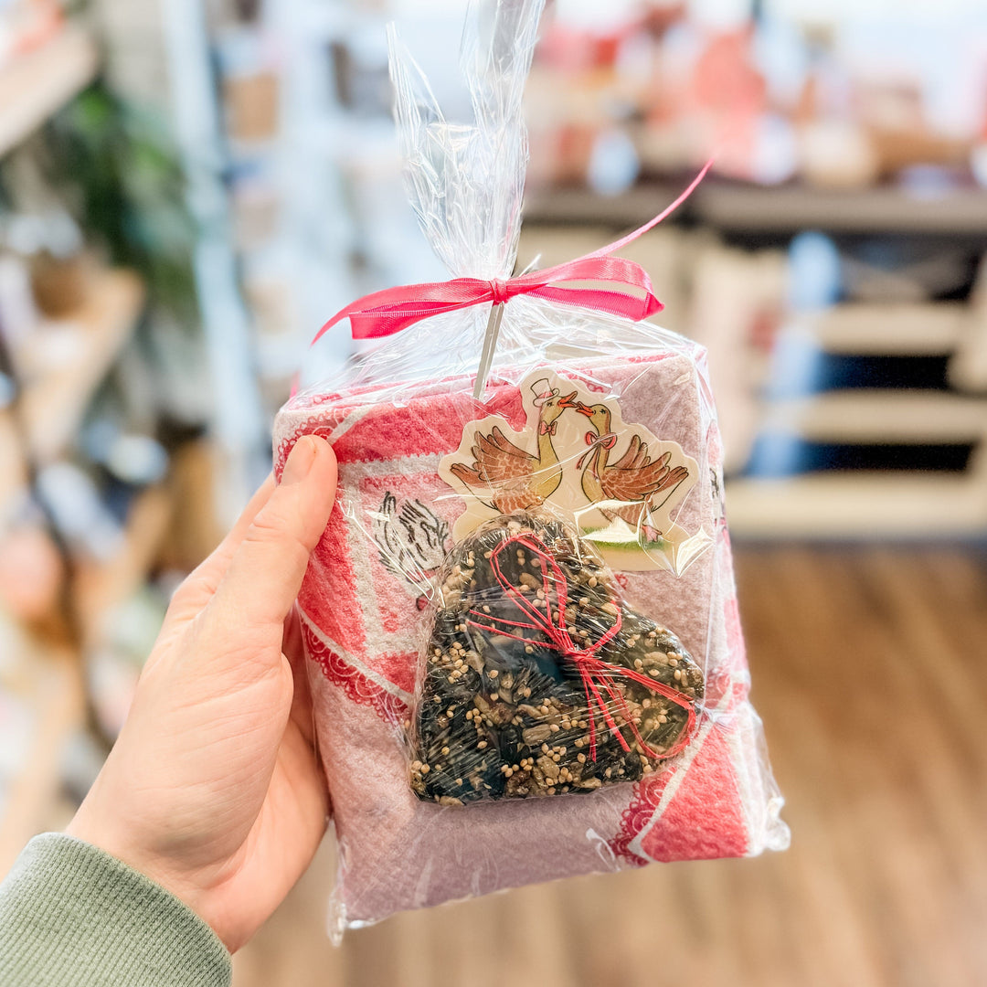 Paper Luxe Valentine's Day is for the Birds!