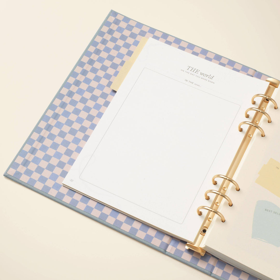 Papier Baby Baby Binder-Folio - Your First Memories & Milestones