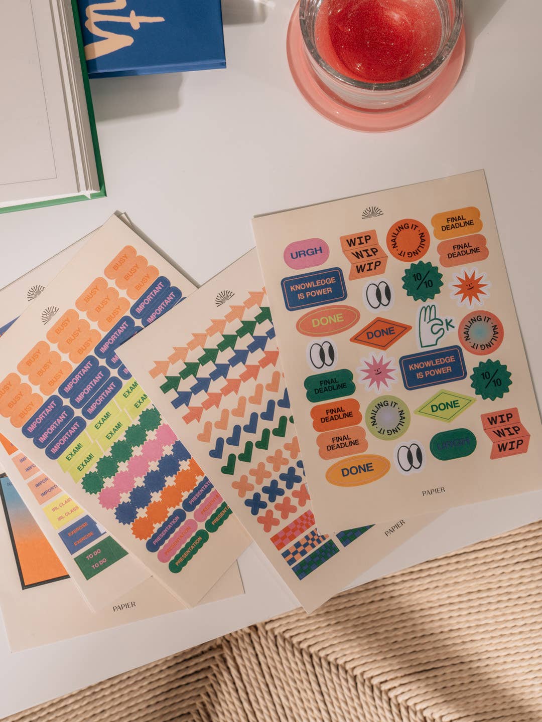 Papier paper Sticker Set, Academic -  Find the Balance