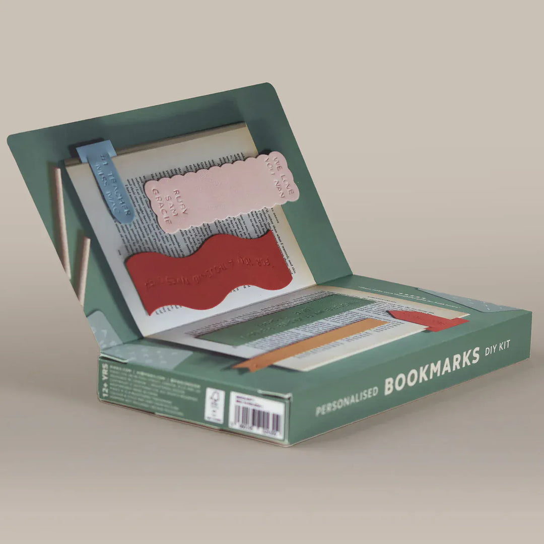 Pikkii Gifts Personalized Bookmark Kit