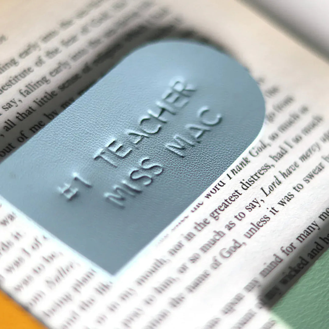 Pikkii Gifts Personalized Bookmark Kit